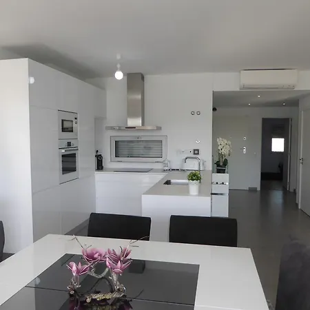 Cip V3 Modern * Αλμπουφέιρα